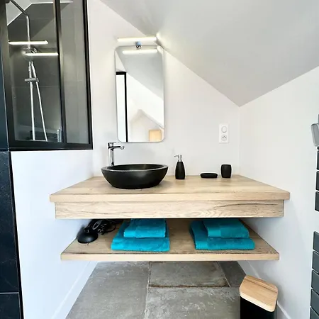 Hébergement de vacances Luxury ! Contemporaine Neuve Vue Imprenable 180 *